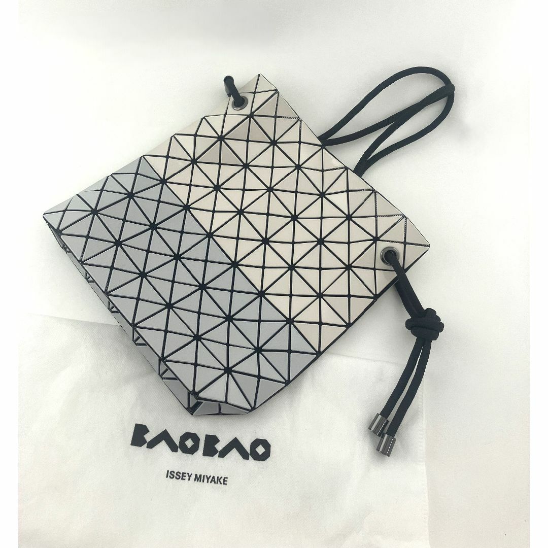 BaoBaoIsseyMiyake(バオバオイッセイミヤケ)の◇未使用 バオバオ イッセイミヤケ プリズム 巾着 ショルダーバッグ◇ レディースのバッグ(ショルダーバッグ)の商品写真