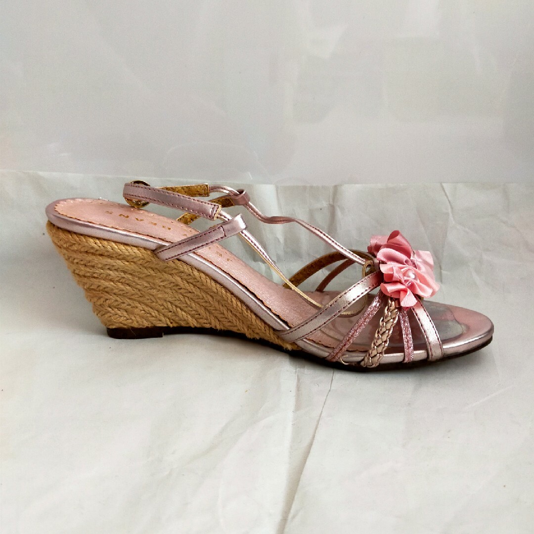 JELLY BEANS(ジェリービーンズ)のジェリービーンズ　ピンク　サンダル レディースの靴/シューズ(サンダル)の商品写真