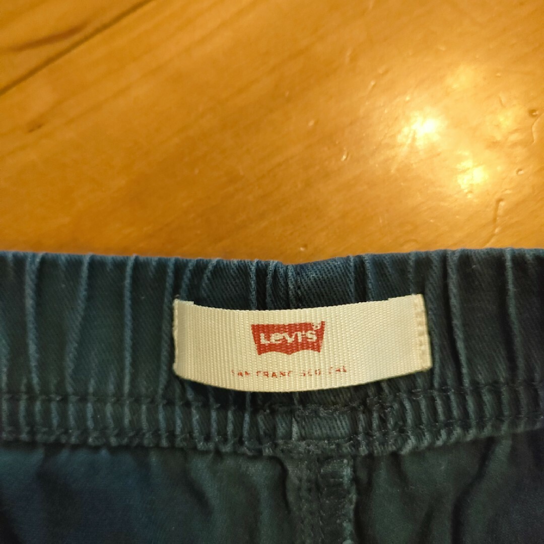 Levi's(リーバイス)のキッズ・Levi'sパンツ キッズ/ベビー/マタニティのキッズ服男の子用(90cm~)(パンツ/スパッツ)の商品写真