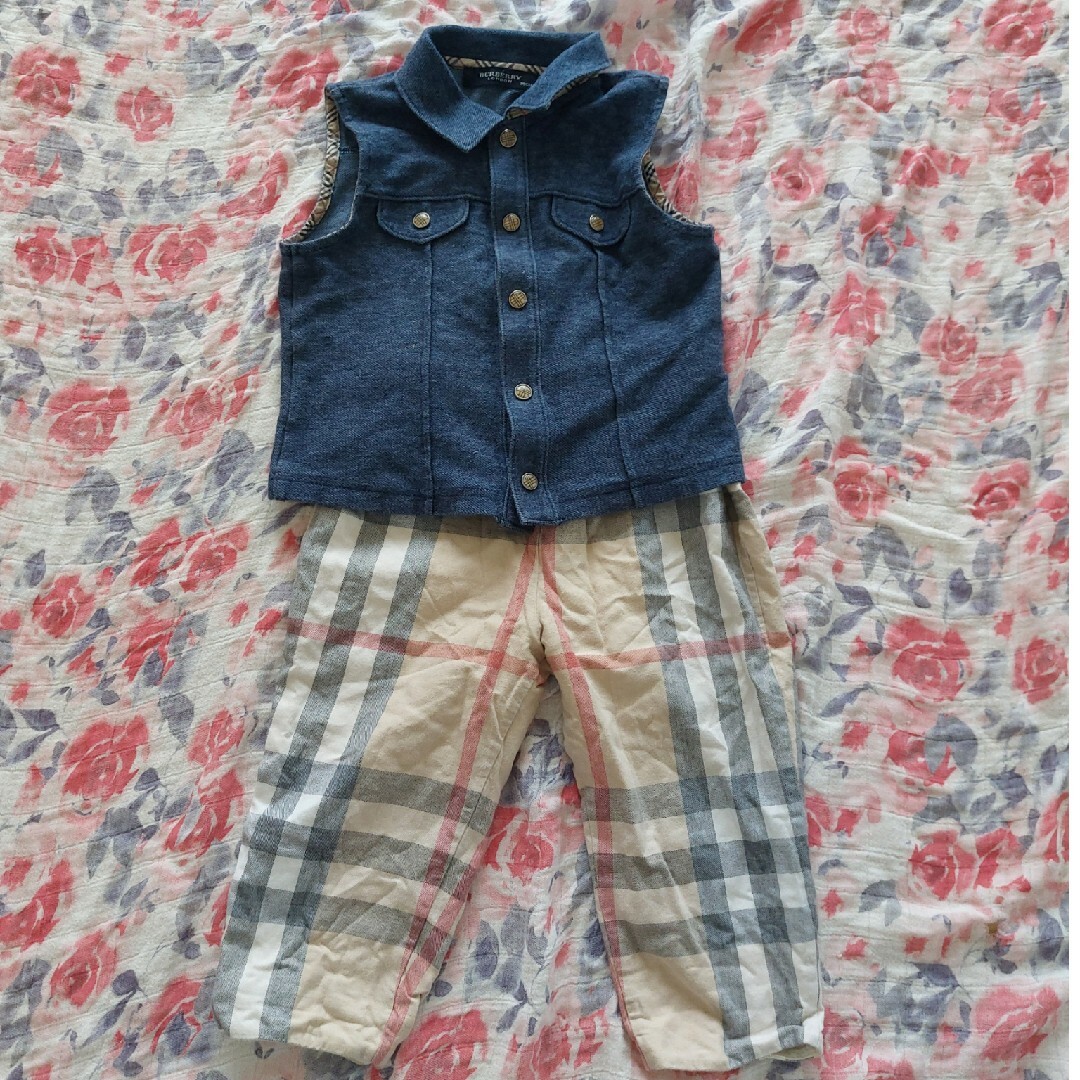 BURBERRY(バーバリー)のバーバリーのサロペットセット キッズ/ベビー/マタニティのベビー服(~85cm)(パンツ)の商品写真