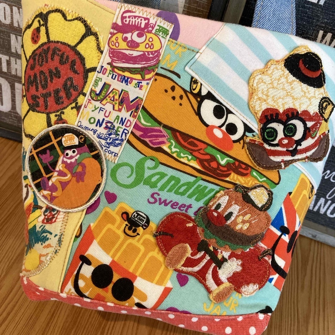 ハンドメイドバッグデニムリメイクアメリカンポップパッチワーク ハンドメイドバッグデニムリメイクアメリカンポップパッチワーク