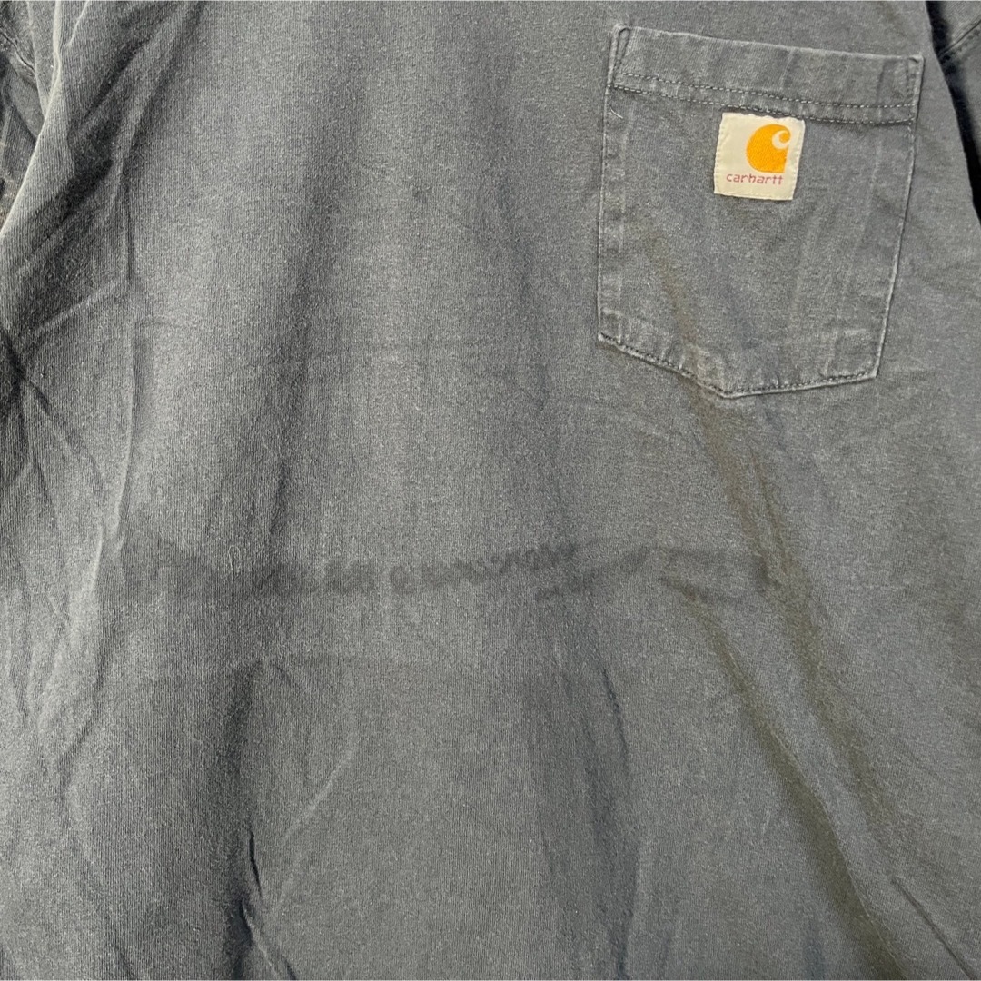 carhartt(カーハート)の【カーハート】半袖Tシャツ　胸ポケット　ワンポイントロゴ　ダークグレー42 メンズのトップス(Tシャツ/カットソー(半袖/袖なし))の商品写真