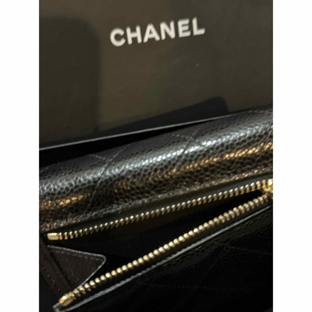 CHANEL(シャネル)のCHANEL シャネル  クラシック キャビアスキン  レディース 三つ折り財布 レディースのファッション小物(財布)の商品写真