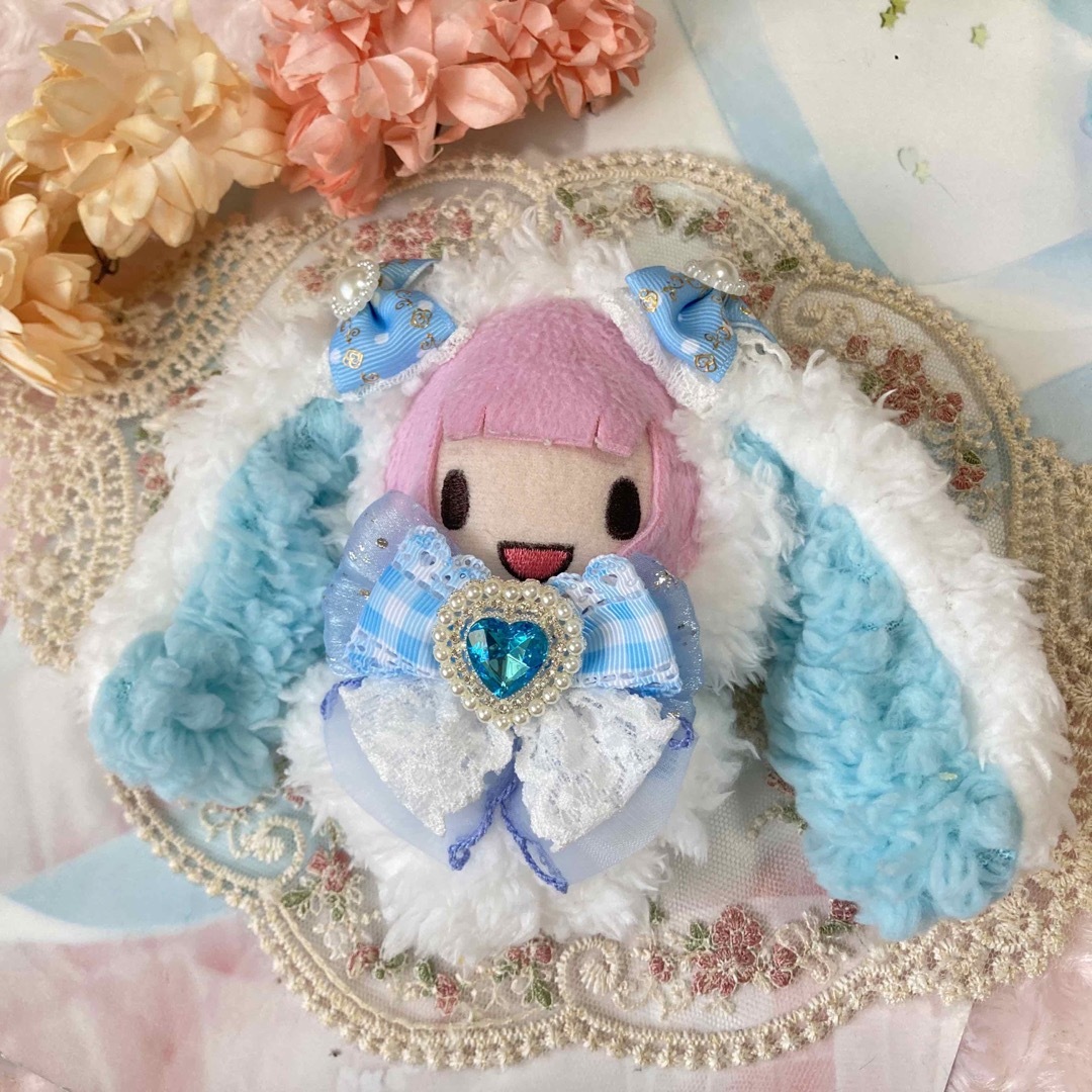 ハンドメイド 10〜13cm 着ぐるみ ぬい服 たれみみうさぎ ぬいぐるみ エンタメ/ホビーのおもちゃ/ぬいぐるみ(キャラクターグッズ)の商品写真