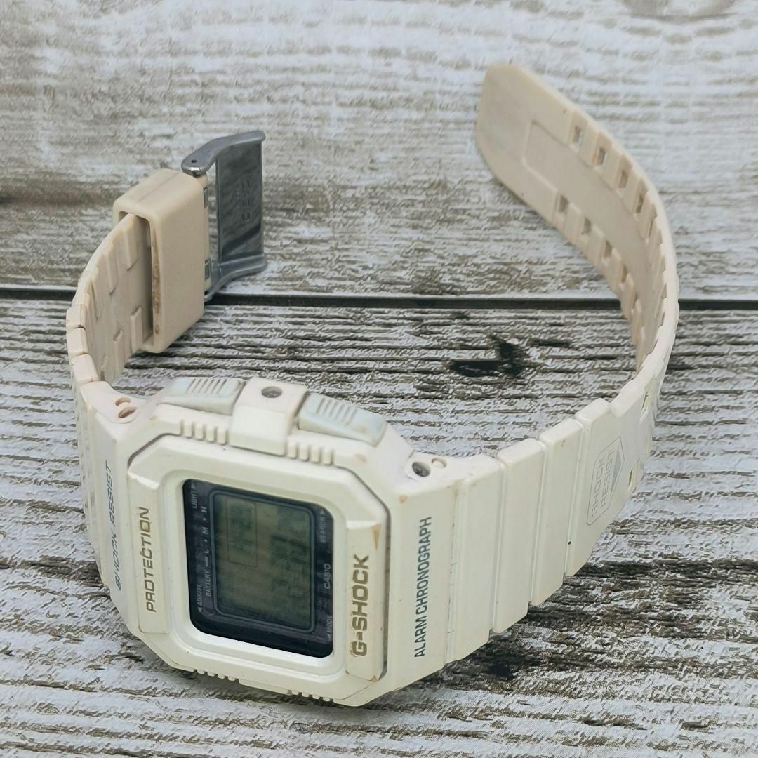 CASIO(カシオ)の動作品　CASIO G-SHOCK　腕時計　メンズ　レディース　カシオ　ホワイト メンズの時計(腕時計(デジタル))の商品写真