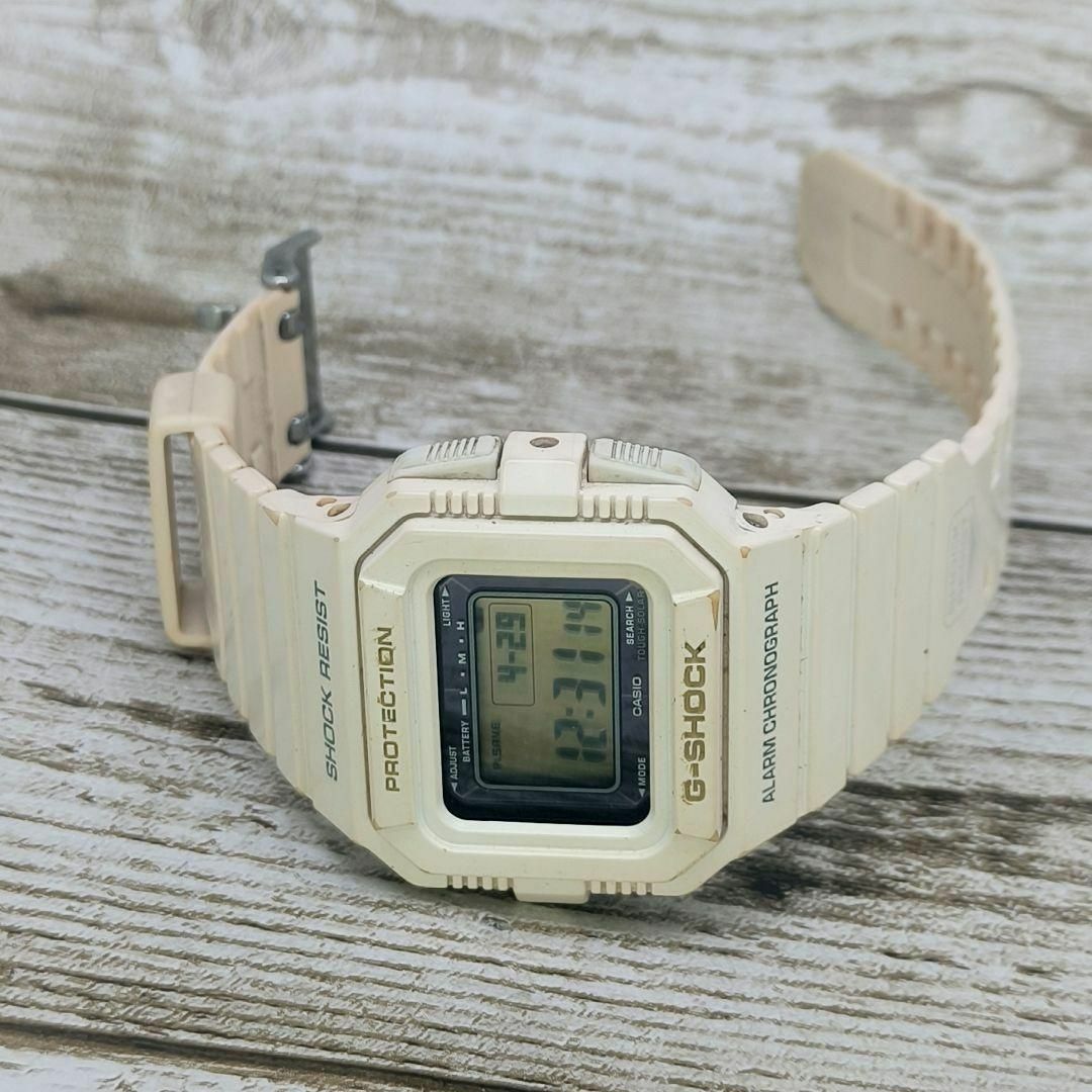 CASIO(カシオ)の動作品　CASIO G-SHOCK　腕時計　メンズ　レディース　カシオ　ホワイト メンズの時計(腕時計(デジタル))の商品写真