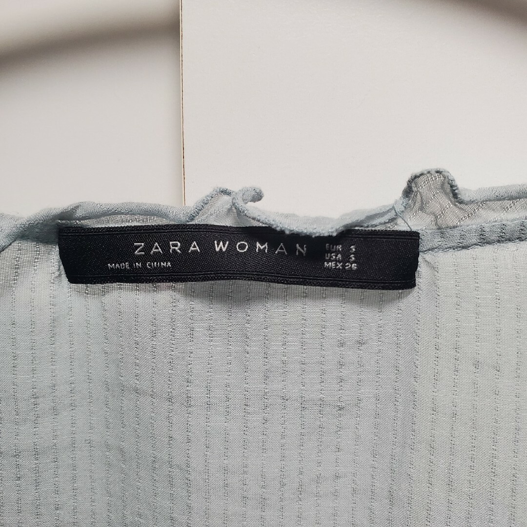ZARA(ザラ)のZARA　トップス　size　S　ブルーグレー レディースのトップス(シャツ/ブラウス(半袖/袖なし))の商品写真