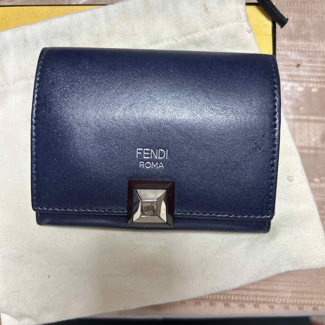 FENDI(フェンディ)のFENDI カードケース レディースのファッション小物(名刺入れ/定期入れ)の商品写真