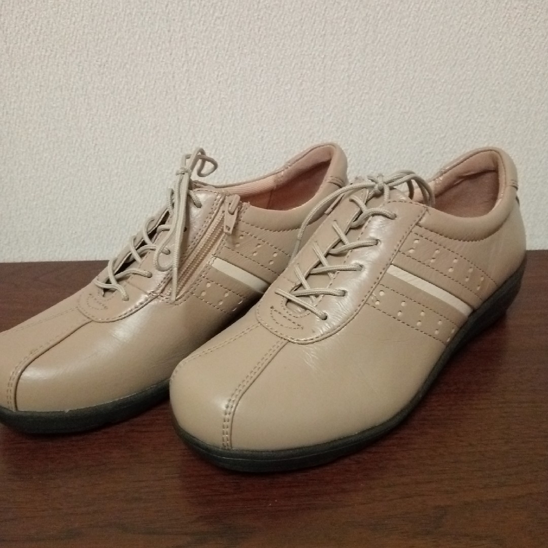 MOONSTAR (ムーンスター)のレディースシューズ　22.5cm　ベージュ レディースの靴/シューズ(ローファー/革靴)の商品写真
