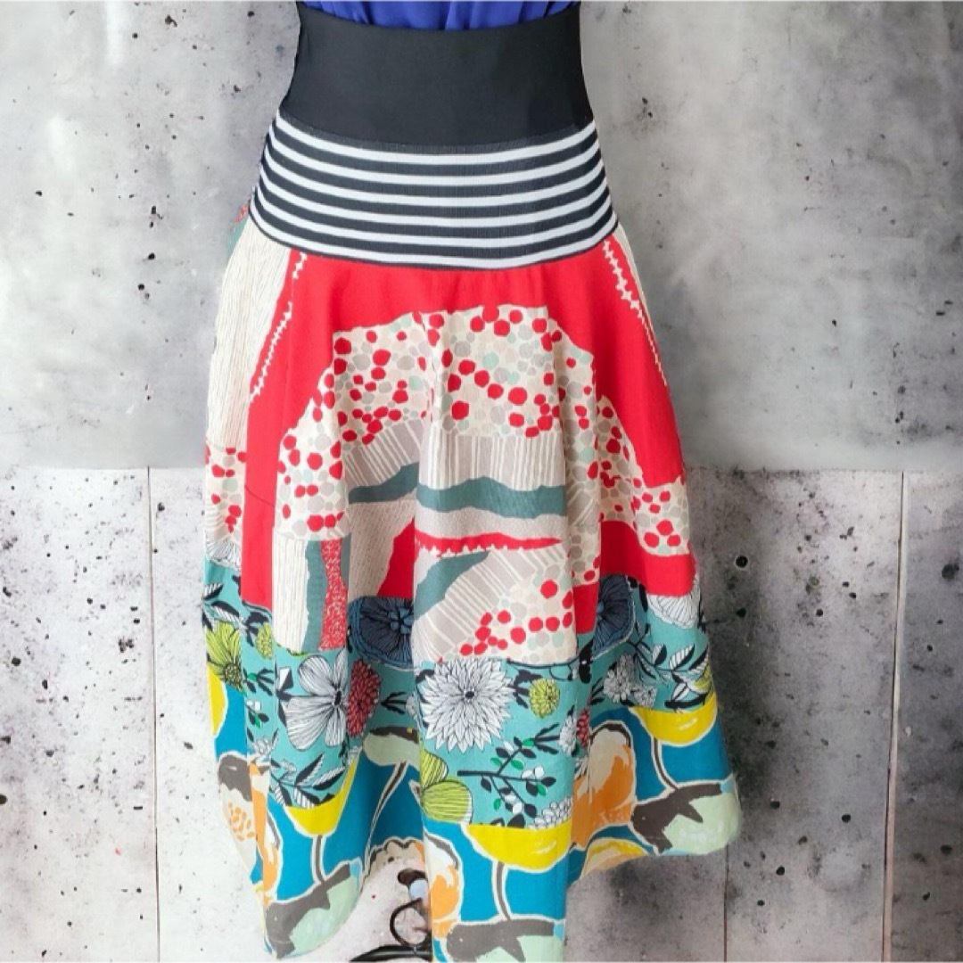 H.P.FRANCE(アッシュペーフランス)のピクチャーズ　ヨーカン　バルーン　スカート レディースのスカート(ロングスカート)の商品写真