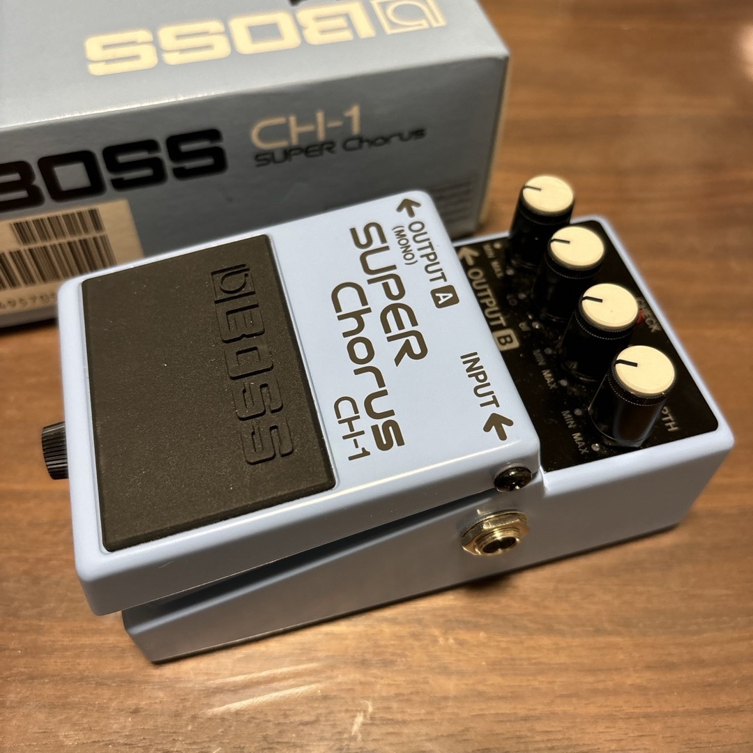 BOSS(ボス)のBOSS CH-1 SUPER Chorus 楽器のギター(エフェクター)の商品写真