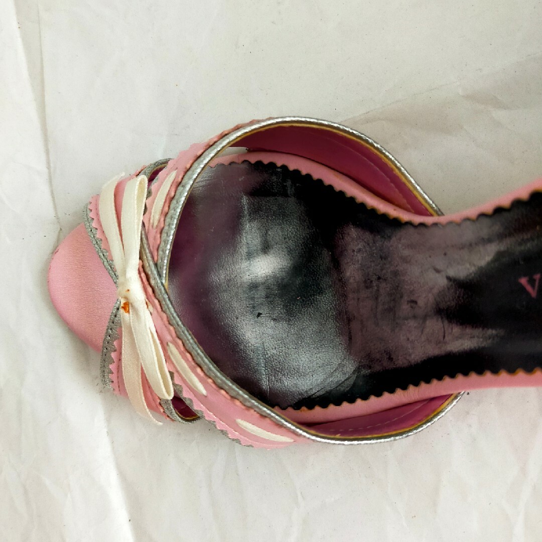 vanitybeauty(バニティービューティー)のvanity beauty　ピンク　サンダル レディースの靴/シューズ(サンダル)の商品写真