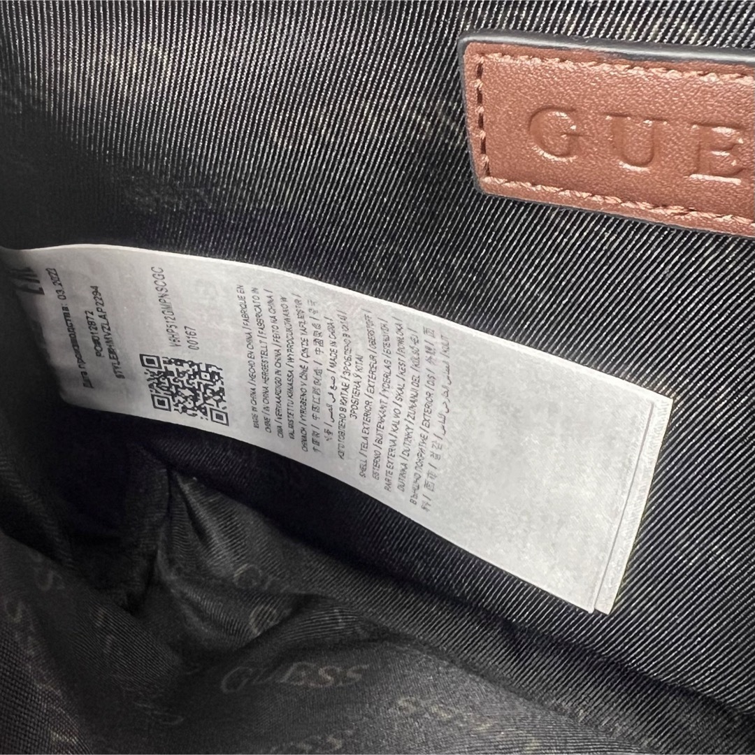 GUESS(ゲス)の新品 未使用 GUESS VEZZOLA Squared Bum Bag バッグ メンズのバッグ(ボディーバッグ)の商品写真