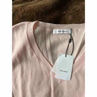 マウジー(moussy)のmoussy ニット　　タグ付き未使用(ニット/セーター)