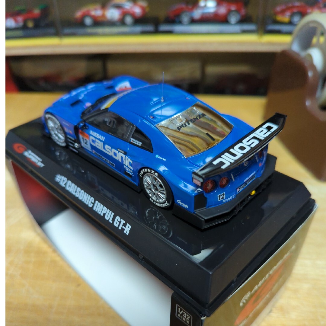 Bugzees 1/32 CALSOIC IMPUL GT-R エンタメ/ホビーのおもちゃ/ぬいぐるみ(ミニカー)の商品写真