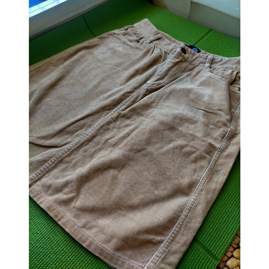 コーデュロイ　膝丈スカート レディースのスカート(ひざ丈スカート)の商品写真