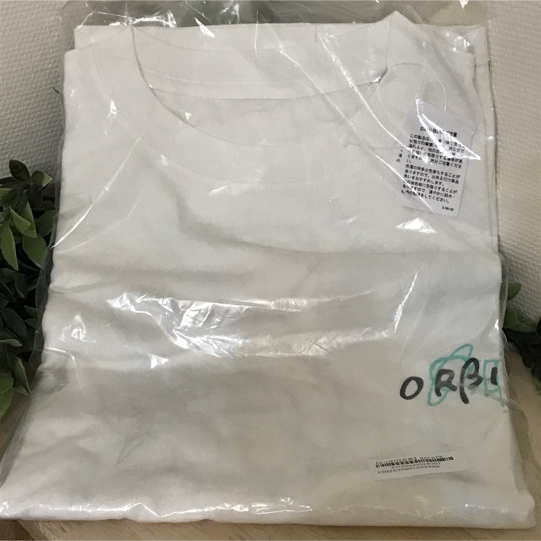 ORβIT to EαRTH  公式グッズ Tシャツ レター エンタメ/ホビーのタレントグッズ(アイドルグッズ)の商品写真