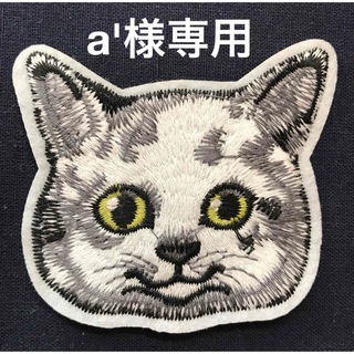 専用ページ　アイロンワッペン　白猫　リボン猫　白ずきん　花猫　4枚(各種パーツ)