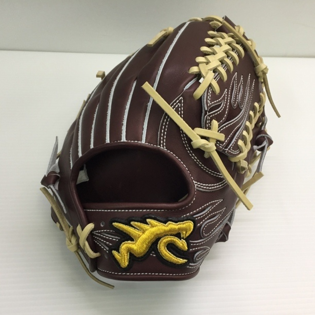 中古品 リュウ GLOVE STUDIO RYU 硬式 内野手用グローブ 1070 スポーツ/アウトドアの野球(グローブ)の商品写真