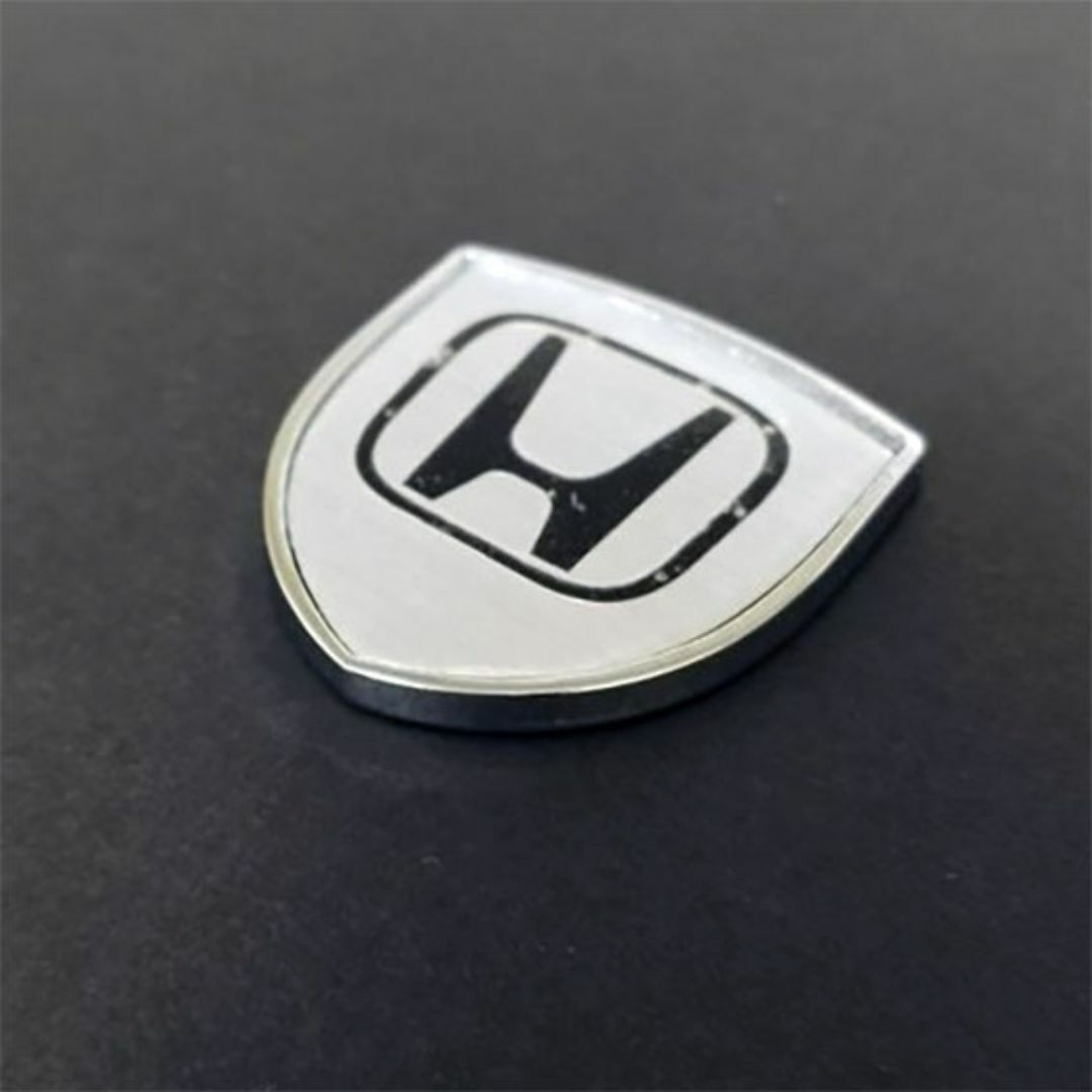 HONDA ホンダ 3D金属ステッカー 　シルバー 自動車/バイクの自動車(車外アクセサリ)の商品写真