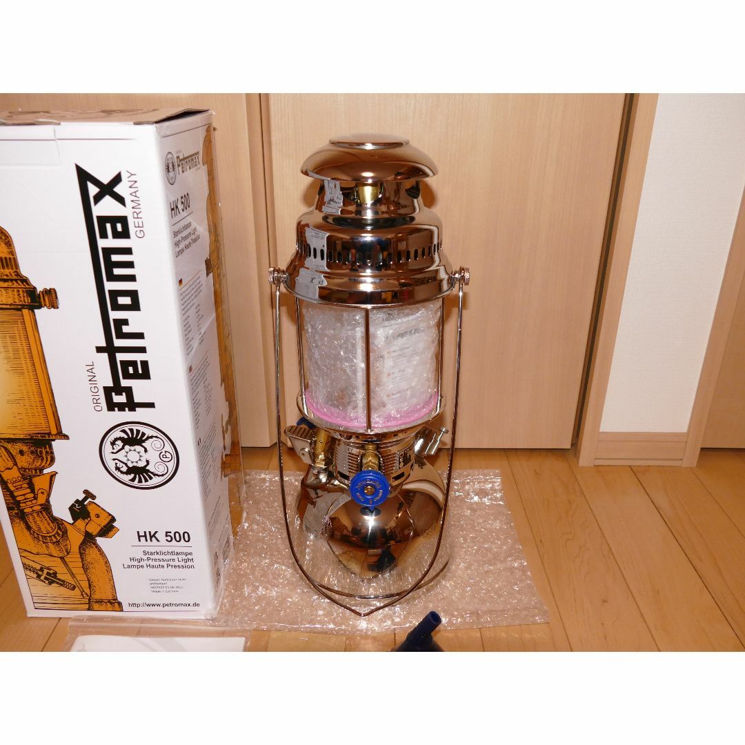 Petromax(ペトロマックス)のペトロマックス HK500 ニッケル シルバー 新品未使用品 Petromax スポーツ/アウトドアのアウトドア(ライト/ランタン)の商品写真