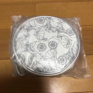 花王 ALBLANC オリジナルポーチ 白×シルバー×赤 非売品 丸型 ベルト付