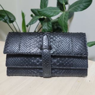 極美品★パイソン　黒長財布(財布)