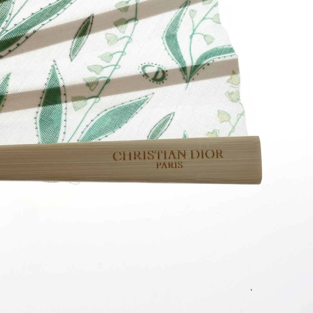 Christian Dior(クリスチャンディオール)の〇〇Christian Dior クリスチャンディオール 扇子 ノベルティ ディオールコスメ 香水 メゾン クリスチャン ディール ラッキー インテリア/住まい/日用品のインテリア/住まい/日用品 その他(その他)の商品写真