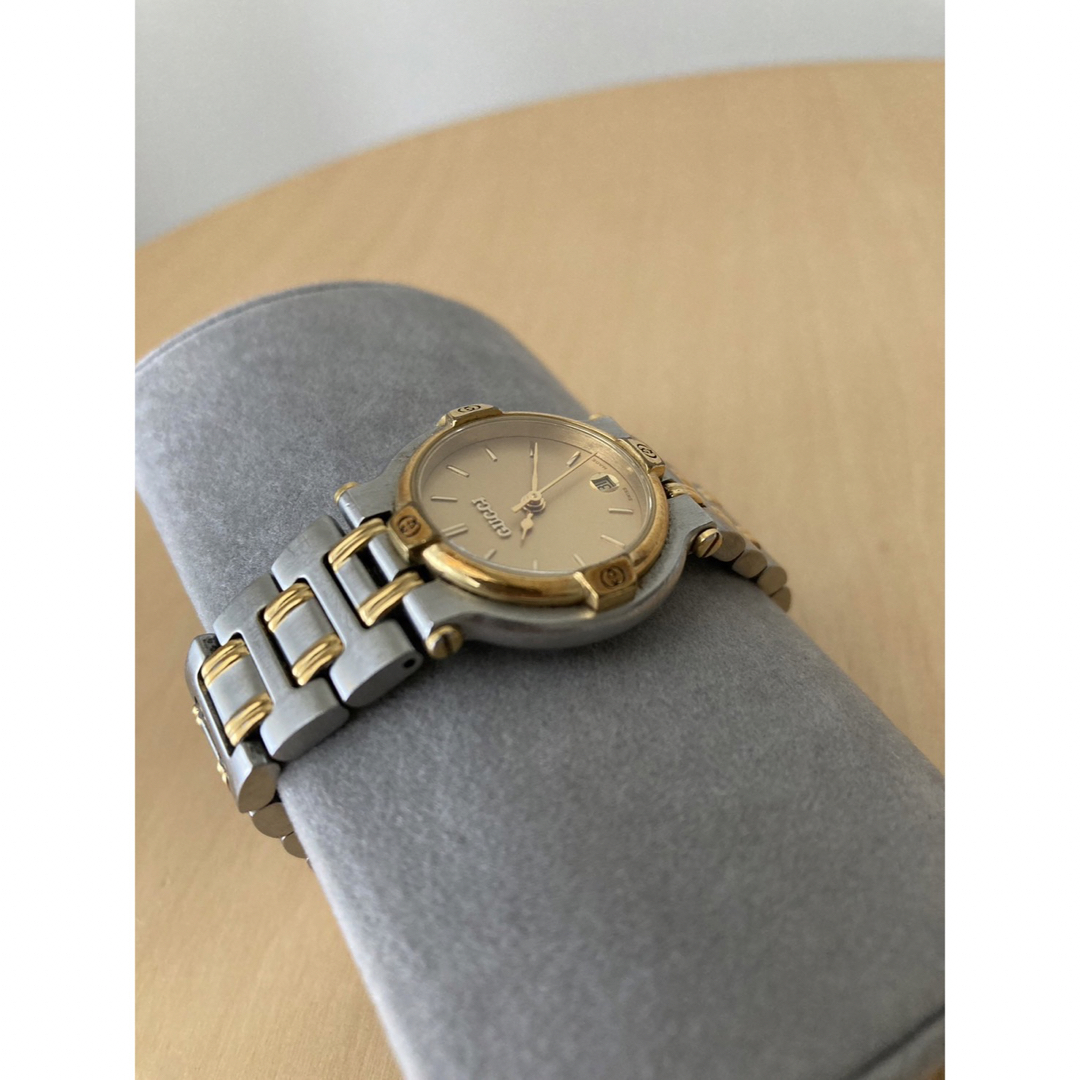 Gucci(グッチ)のGUCCI 9000Ｌ 腕時計 ビンテージ オールドグッチ レディースのファッション小物(腕時計)の商品写真