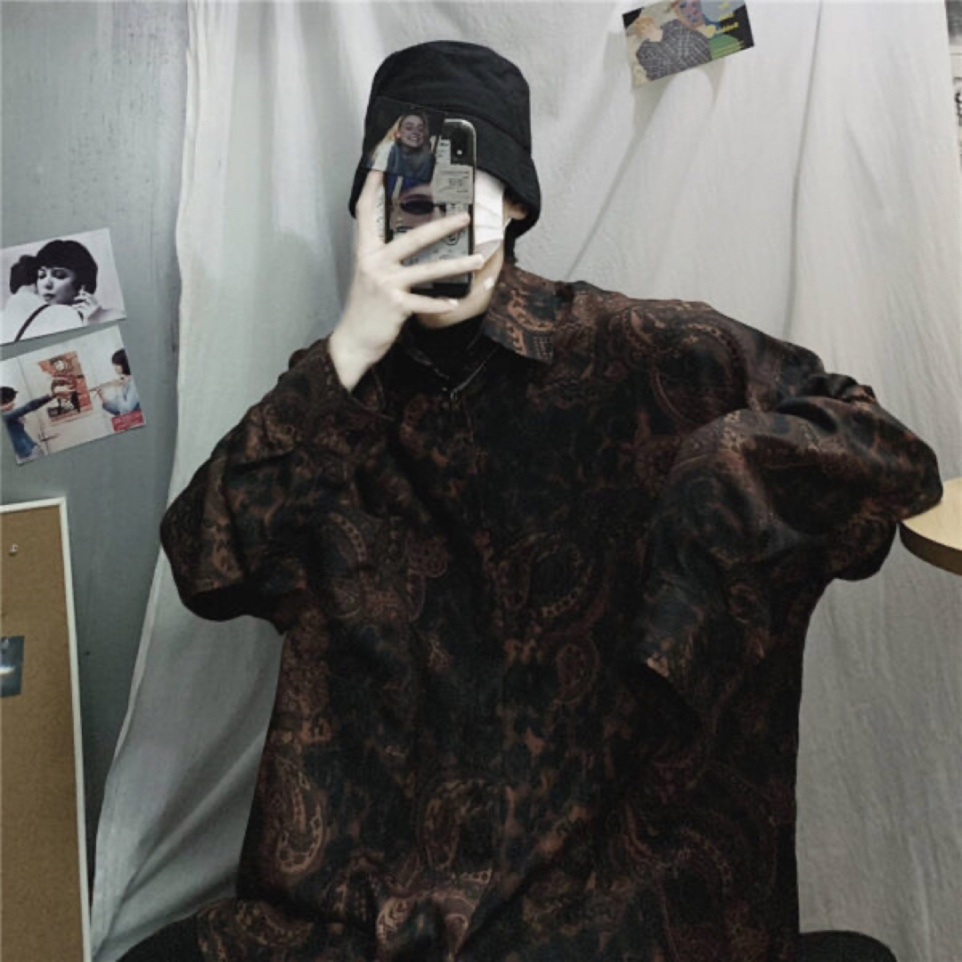 3999円○XL ペイズリー レトロ シャツ ブラウン メンズのトップス(Tシャツ/カットソー(七分/長袖))の商品写真