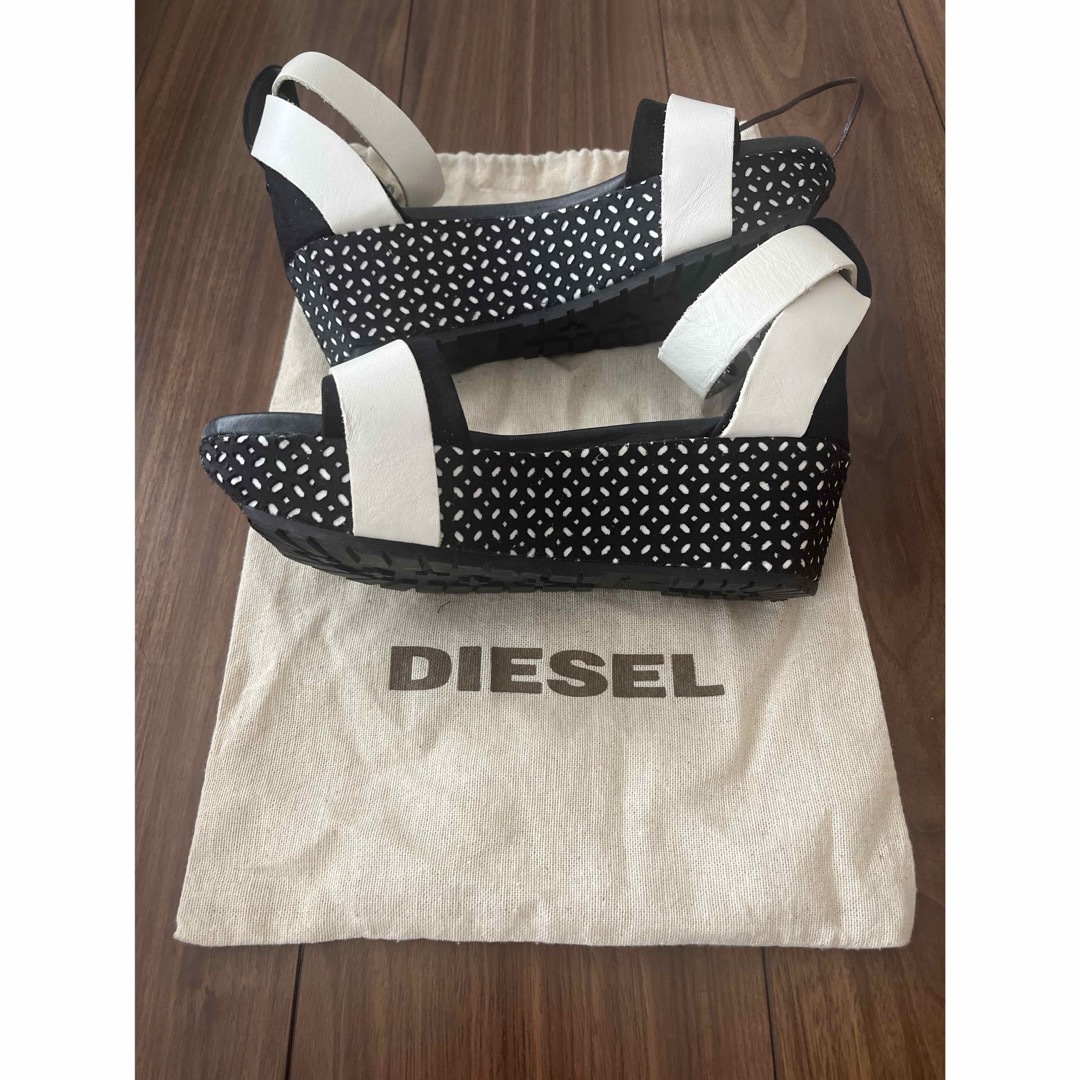 DIESEL(ディーゼル)のDIESEL ★ウェッジソール　サンダル　美品 レディースの靴/シューズ(サンダル)の商品写真