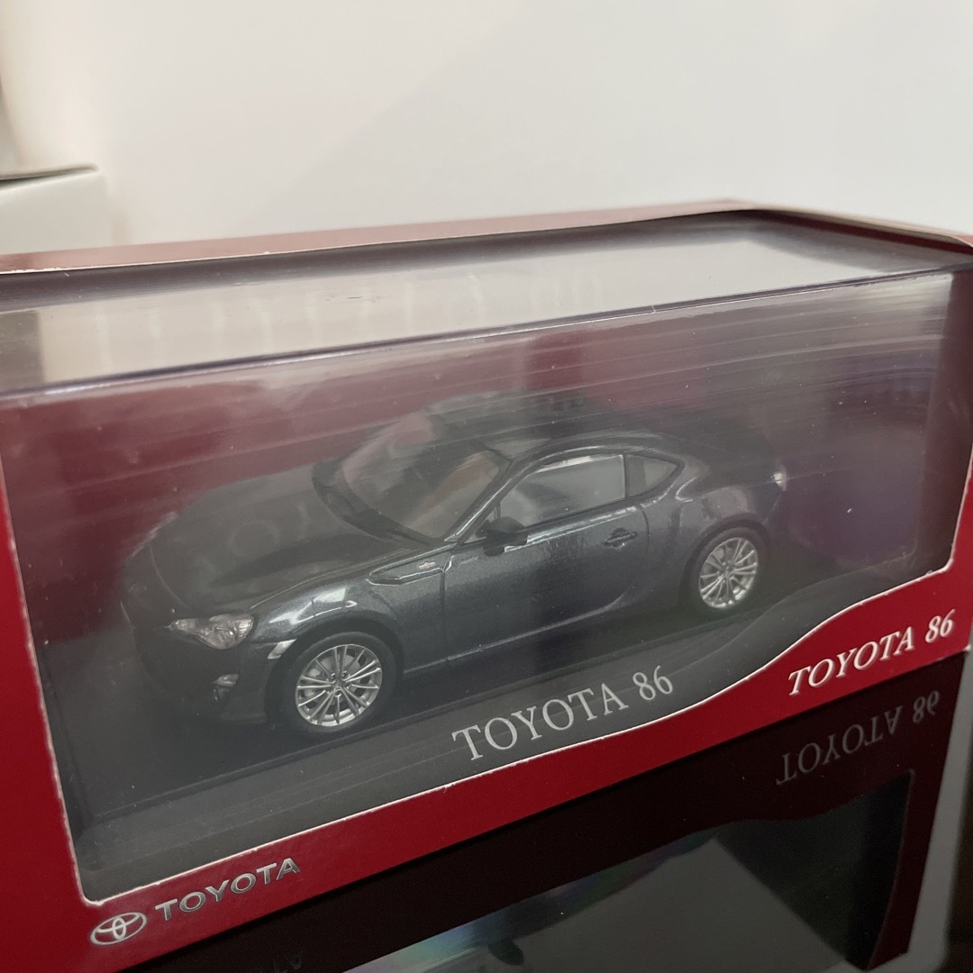 TOYOTA86 カラーサンプルミニカー エンタメ/ホビーのおもちゃ/ぬいぐるみ(ミニカー)の商品写真