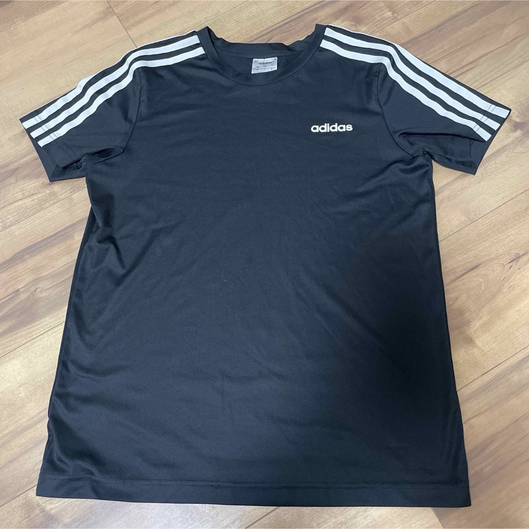 adidas(アディダス)のアディダスドライTシャツ160cm キッズ/ベビー/マタニティのキッズ服男の子用(90cm~)(Tシャツ/カットソー)の商品写真