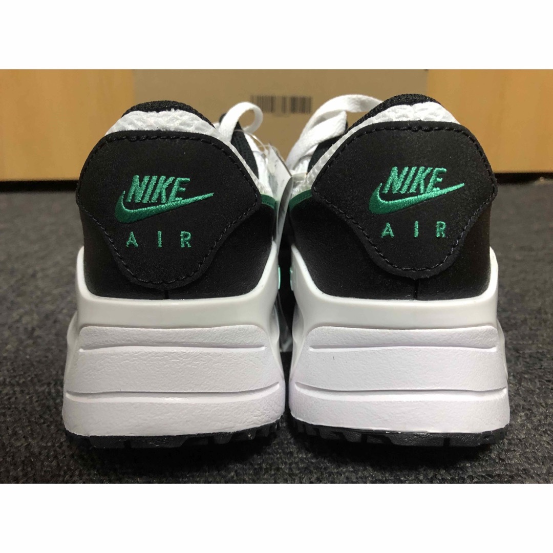 NIKE(ナイキ)の【新品】NIKE AIR MAX SYSTM ナイキエアマックスシステム27.0 メンズの靴/シューズ(スニーカー)の商品写真