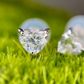 天然 ハートシェイプ ダイヤモンド ピアス 0.20ct×0.20ct(ピアス)