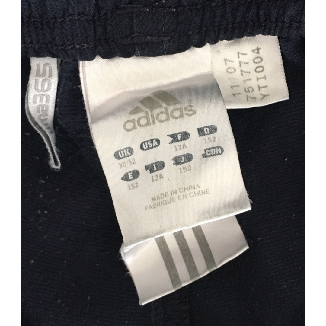adidas(アディダス)のテニスウェア　パンツ　150 スポーツ/アウトドアのテニス(ウェア)の商品写真