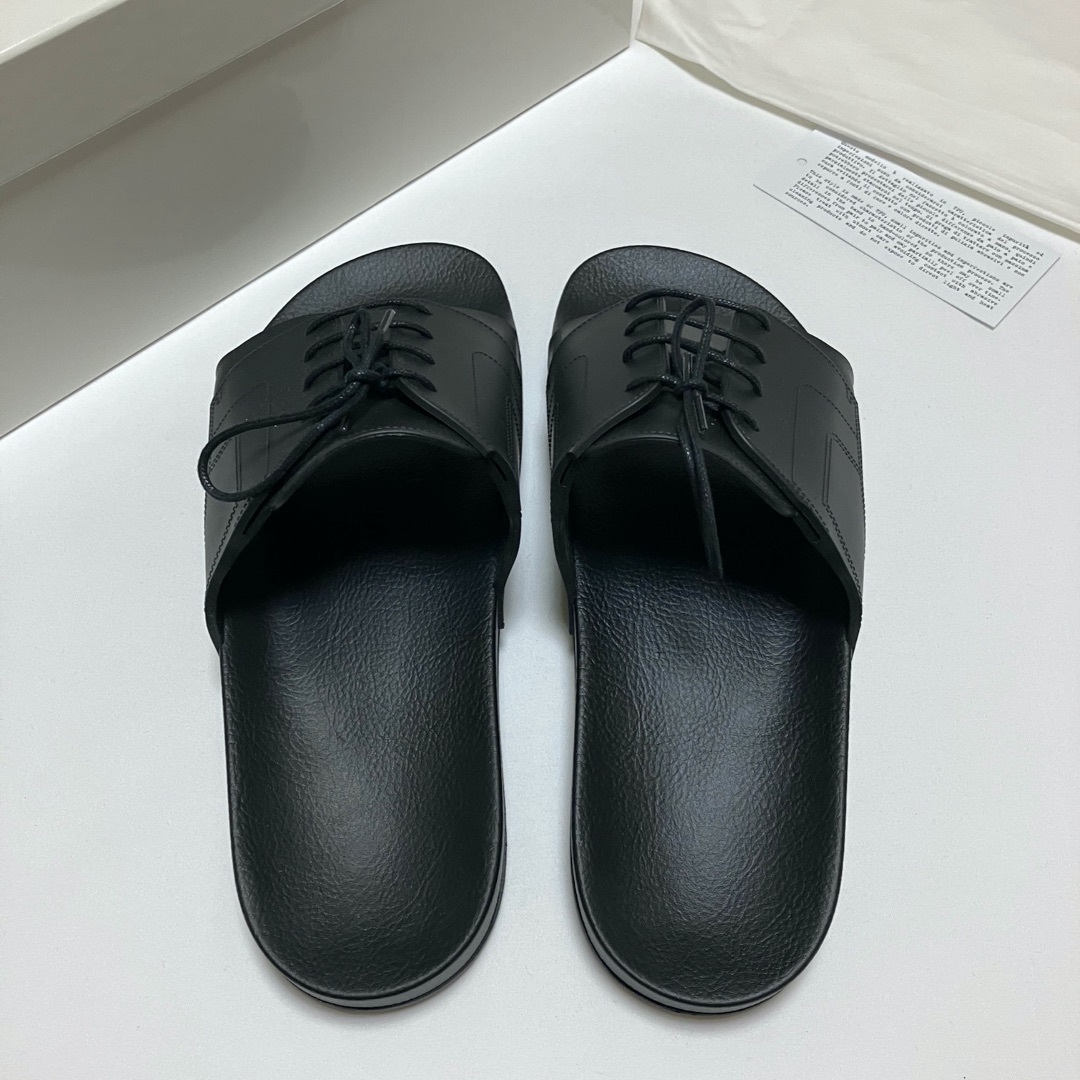 Maison Martin Margiela(マルタンマルジェラ)の新品 42 23ss マルジェラ レースアップサンダル 黒 6150 メンズの靴/シューズ(サンダル)の商品写真