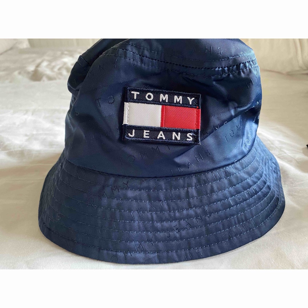 TOMMY JEANS(トミージーンズ)の新品未使用タグ付き❗️ バケットハット レディースの帽子(キャスケット)の商品写真