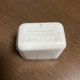 アップル(Apple)の新品未使用Apple 純正 10W USB 電源アダプタ(バッテリー/充電器)