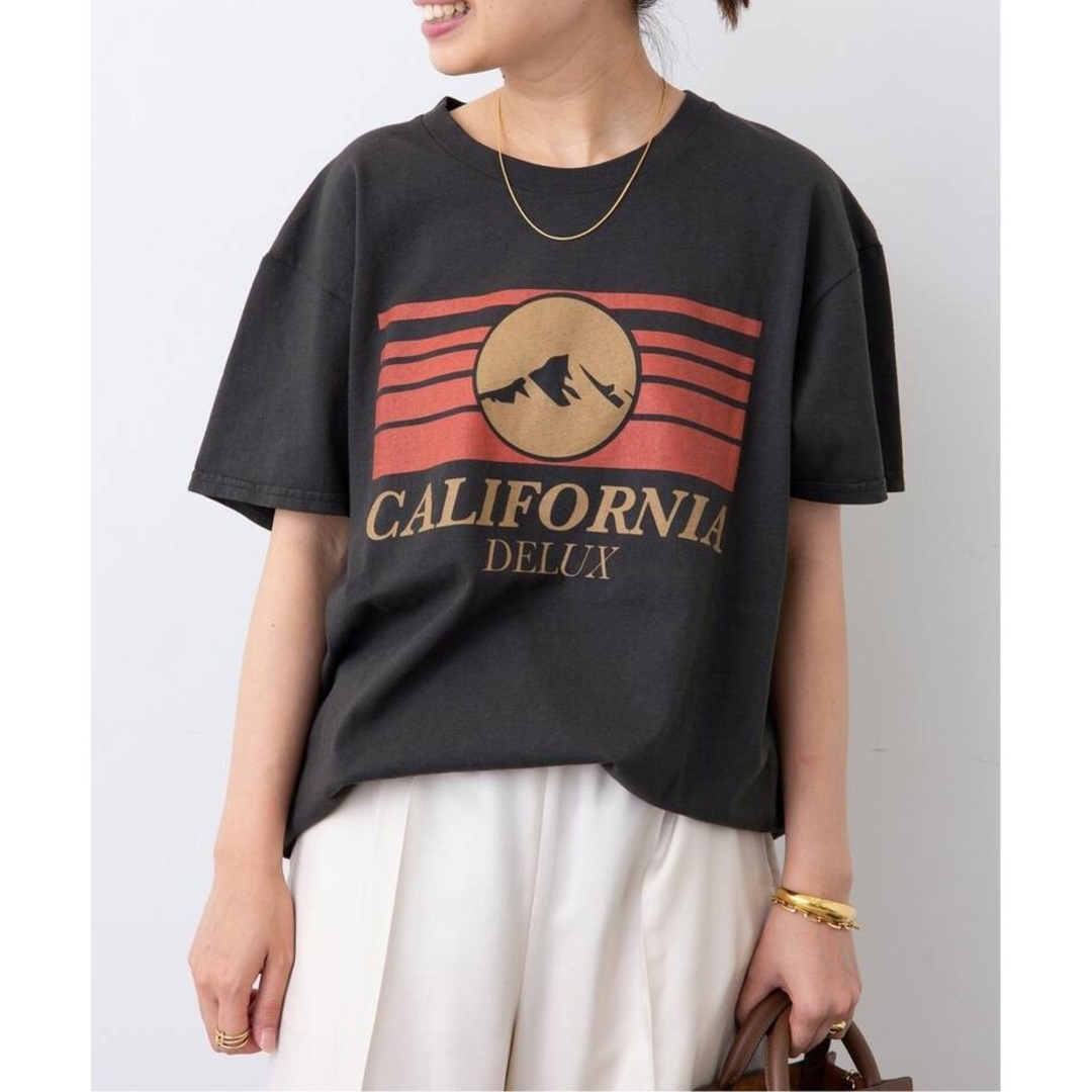 DEUXIEME CLASSE(ドゥーズィエムクラス)のCALUX　　CD MOUNTAIN TEE レディースのトップス(Tシャツ(半袖/袖なし))の商品写真