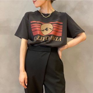 ドゥーズィエムクラス(DEUXIEME CLASSE)のCALUX　　CD MOUNTAIN TEE(Tシャツ(半袖/袖なし))