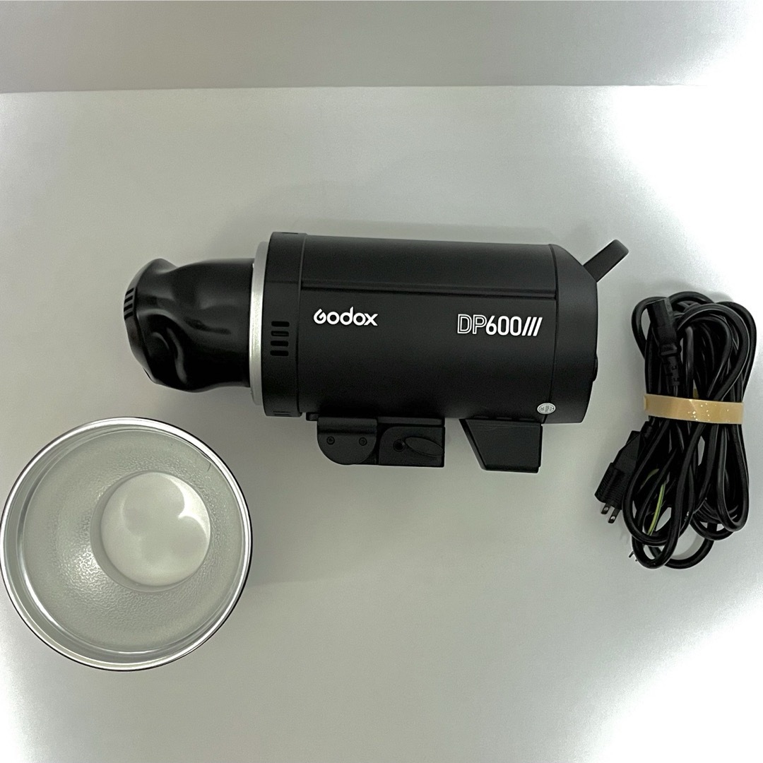 Godox DP600III モノブロック ストロボ スマホ/家電/カメラのカメラ(ストロボ/照明)の商品写真