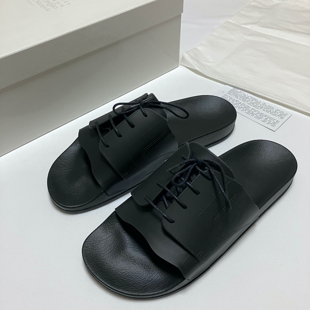 Maison Martin Margiela(マルタンマルジェラ)の新品 41 23ss マルジェラ レースアップサンダル 黒 6149 メンズの靴/シューズ(サンダル)の商品写真