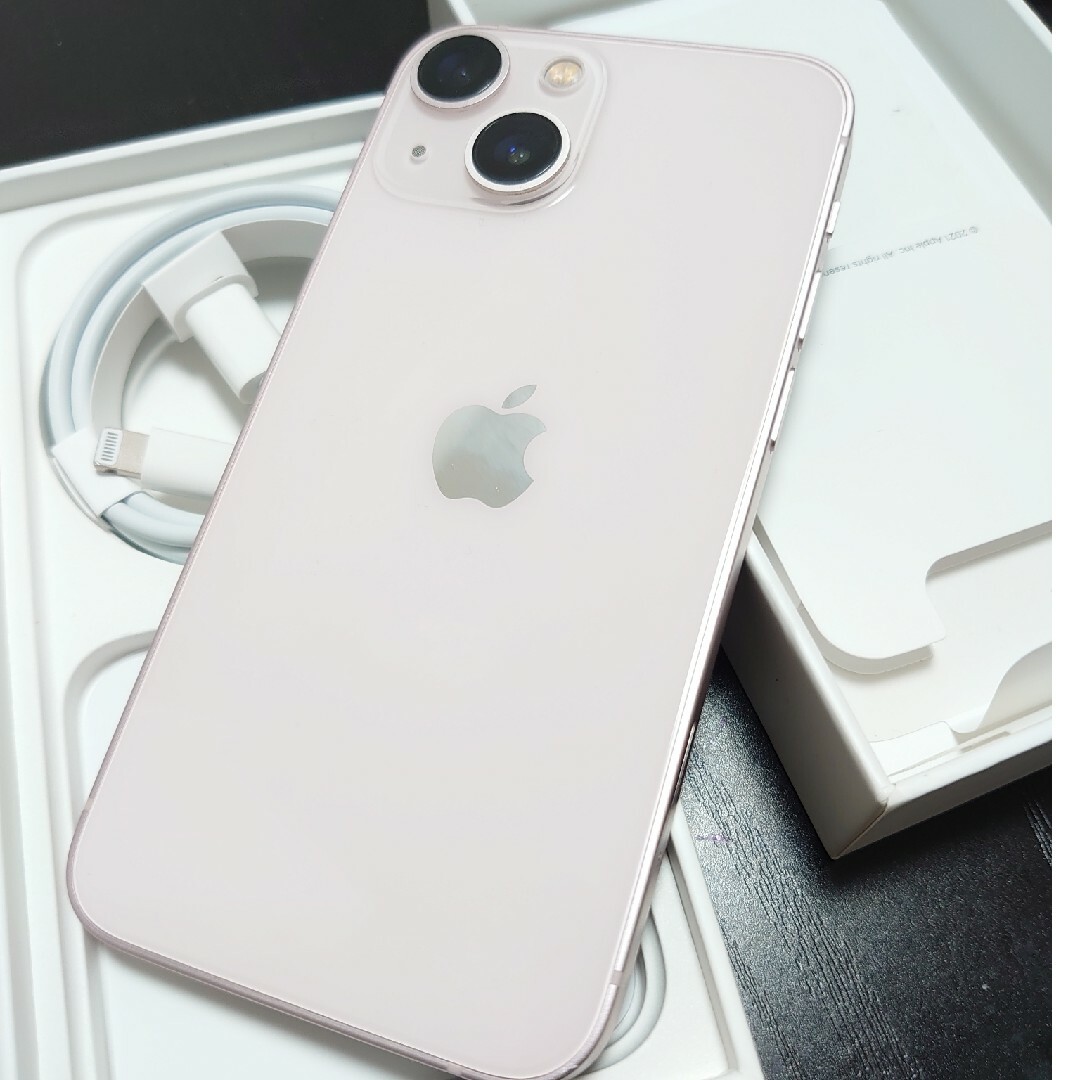 iPhone(アイフォーン)のジャンク品　iPhone 13 mini ピンク 128 GB SIMフリー スマホ/家電/カメラのスマートフォン/携帯電話(スマートフォン本体)の商品写真