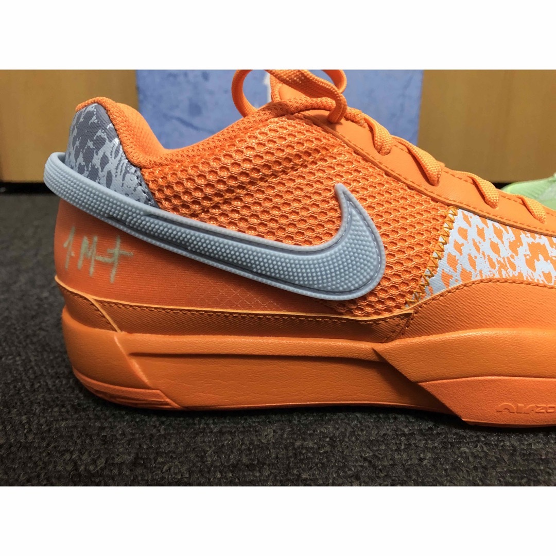 NIKE(ナイキ)の新品 Nike Ja 1 Bright Mandarin/Vapor Green メンズの靴/シューズ(スニーカー)の商品写真