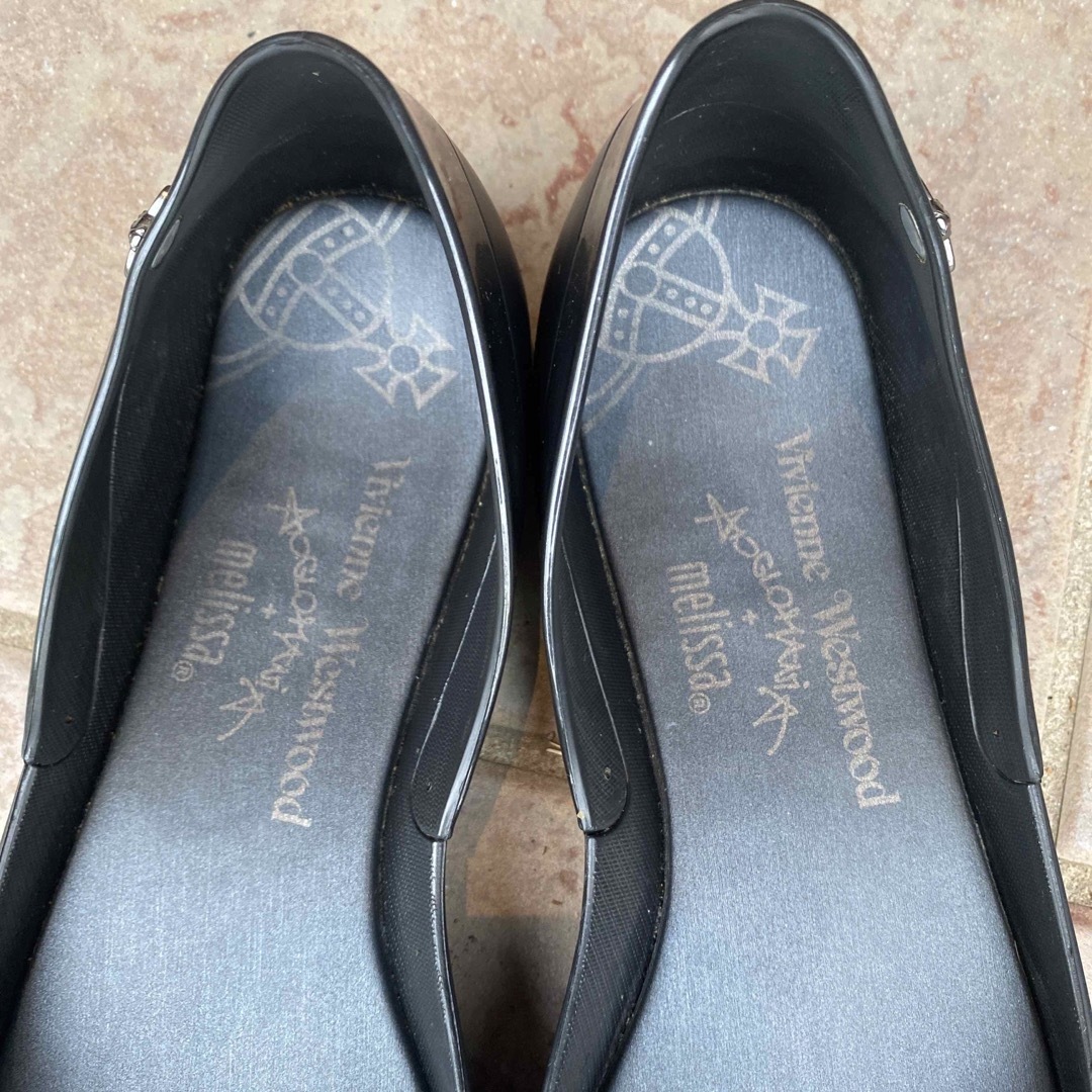 Vivienne Westwood(ヴィヴィアンウエストウッド)のVivienneWestwood Melissa  オーブハート　パンプス レディースの靴/シューズ(バレエシューズ)の商品写真