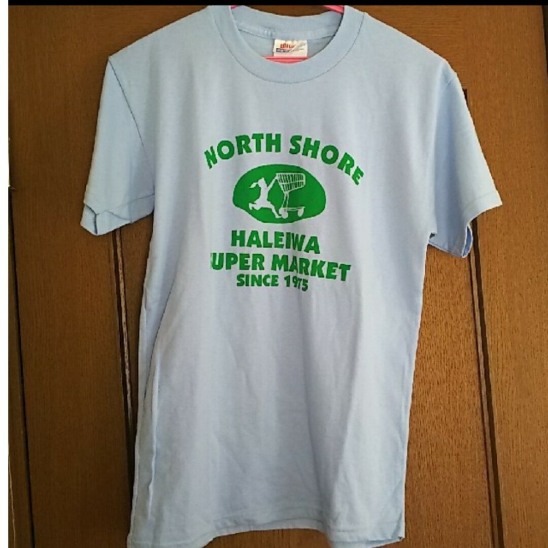 Hanes(ヘインズ)のハレイワスーパーマーケットTシャツ レディースのトップス(Tシャツ(半袖/袖なし))の商品写真