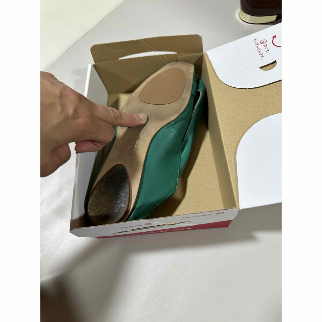 Odette e Odile(オデットエオディール)の2Wayタイプ　フラットシューズ24.5 緑　オデットエオディール レディースの靴/シューズ(ローファー/革靴)の商品写真