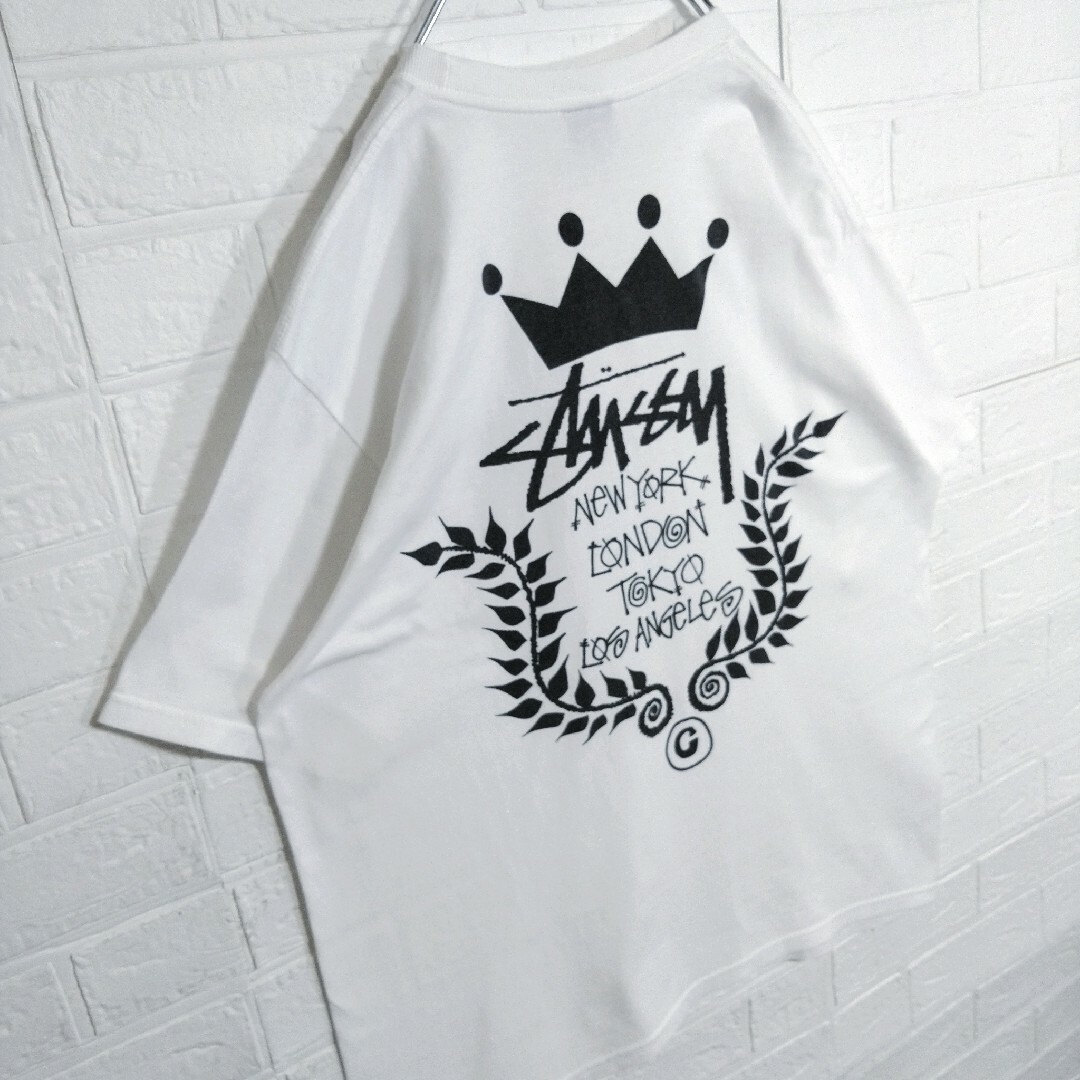 STUSSY(ステューシー)の【STUSSY】ワールドクラウンロゴ　ビッグシルエット　Tシャツ メンズのトップス(Tシャツ/カットソー(半袖/袖なし))の商品写真