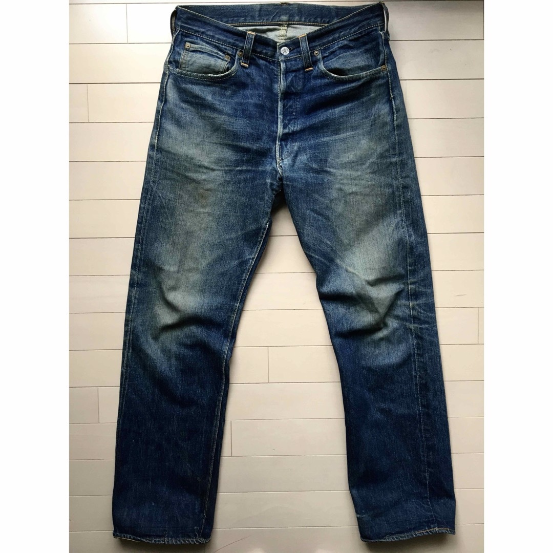 Levi's(リーバイス)の【47モデル】真紺 片面 501XX 33×31 前期 40年代 リーバイス メンズのパンツ(デニム/ジーンズ)の商品写真